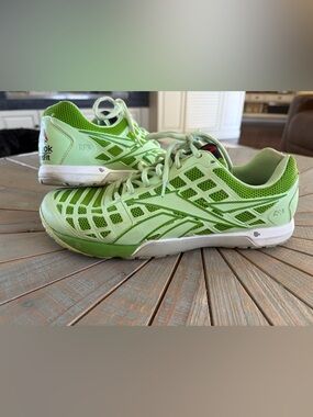 Reebok CrossFit Nano CF4+, a versatile training shoe - Size 10